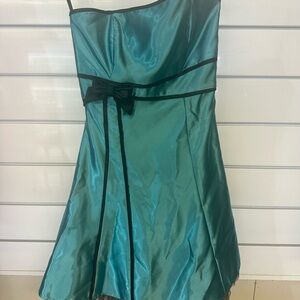 Jessica McClintock Teal Dress with Black Accent